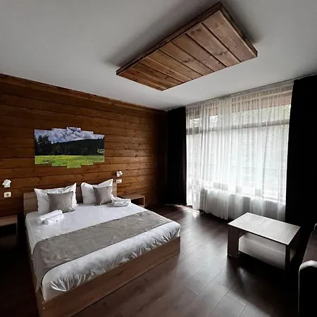 Cabană райски кът “еленова поляна” *