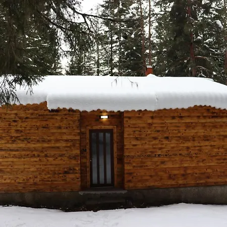 райски кът “еленова поляна” Gerendaház Dobarszko