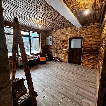 Lodge райски кът “еленова поляна”