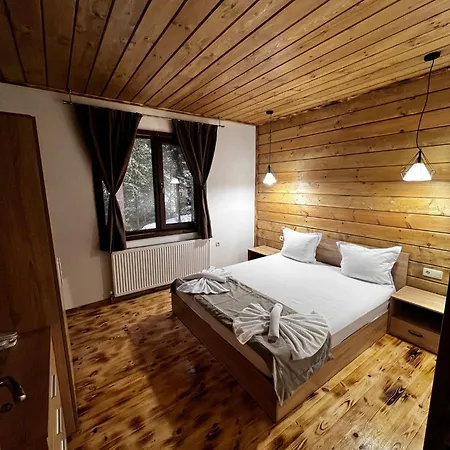 Lodge райски кът “еленова поляна” *